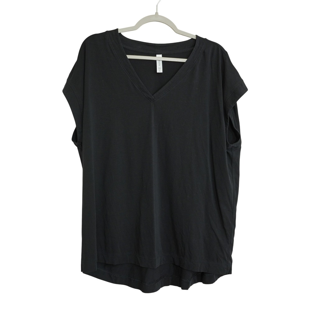 Athleta Size XL Casual Zephyr V-Neck Tee Black Cap Sleeve‎ Relaxed Fit T-Shirt